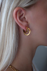 URD EARRINGS GOLD